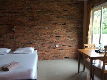 I-In Resort Ranong Eksteriør billede